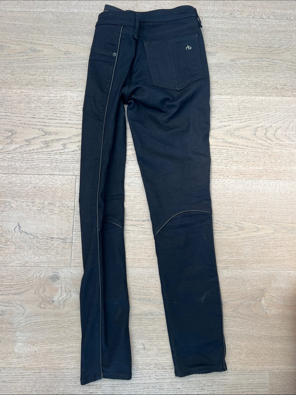 Rag & Bone Midnight Indigo Blue Skinny Jeans Size 29 with Black Leather Piping - Picture 3 of 7